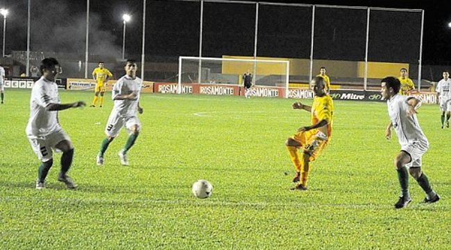 Crucero y Unión no tuvieron una noche iluminada (Foto: Prensa Crucero).