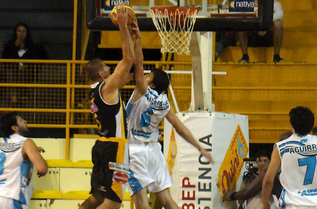 Los Tigres no pudieron ante el elenco Formoseño.