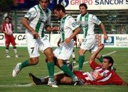 La visita intentó pero no encontró huecos en un sólido Unión.