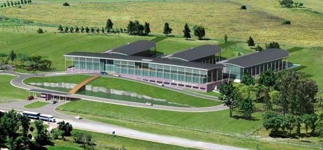 Vista aérea del imponente inmueble que se habilita hoy (Internet).