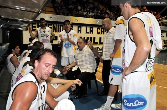 El banco de Libertad deberá estar activo en un encuentro clave (Archivo).