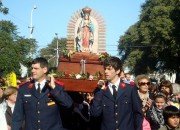 Tras la misa, la imagen comenzó a recorrer distintos sectores de la ciudad (Foto: María José Beccaria).