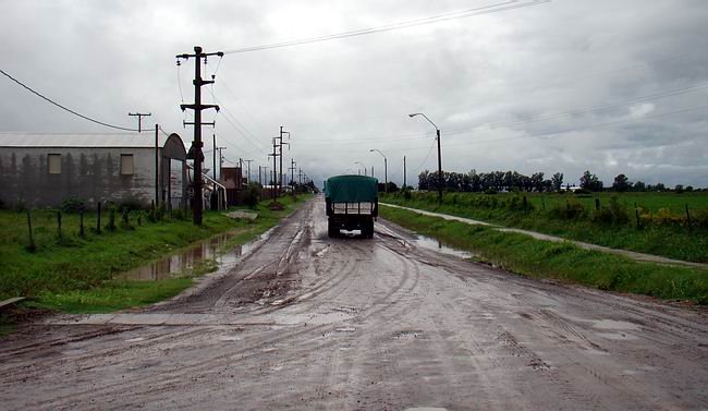 Esta imagen de calle San Juan podría quedar en el recuerdo pronto (Archivo).