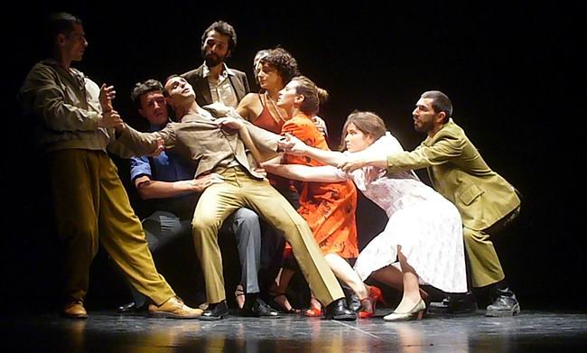 Manipulaciones, la obra de El Muererío Teatro (Foto: Gentileza FTR).