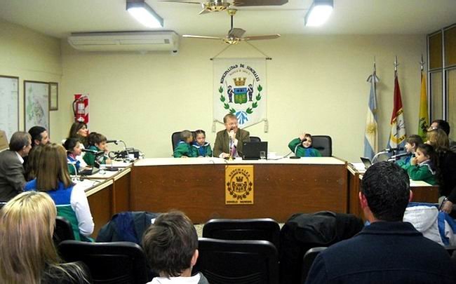 Chicos_Concejo Los pequeños, en su participación en el Concejo.
