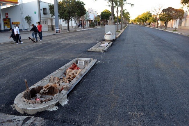 Av_Yirigoyen_Repavimentacion2