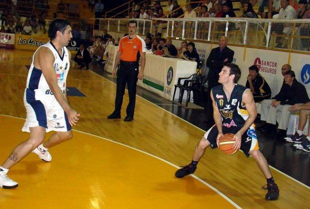 Por primera vez, Saglietti jugará profesionalmente con otra camiseta.