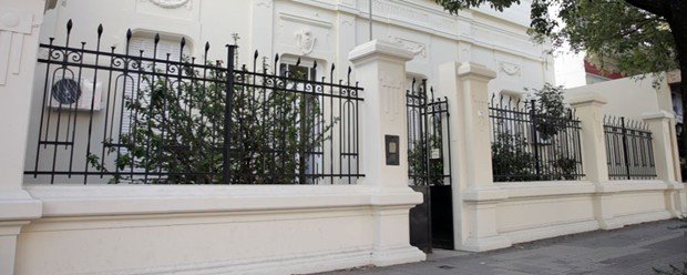 El frente de la sede Rafaela de la UNL que será inaugurada mañana.