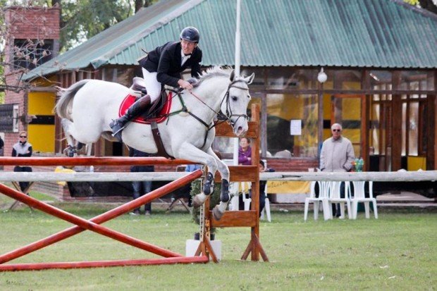 saltos-hipicos-1-fecha-TF-sunchales