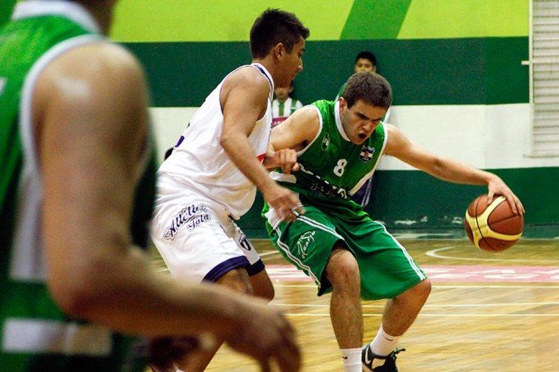 Unión arrancó con victoria ante su gente, en el TFB (Foto: Diego Rosso).