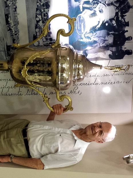 Florio Daga, reconocido por su aporte a la institución (Prensa Midgets).