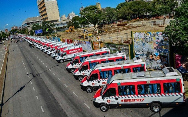 Las unidades, ayer en Santa Fe (Prensa Provincia).