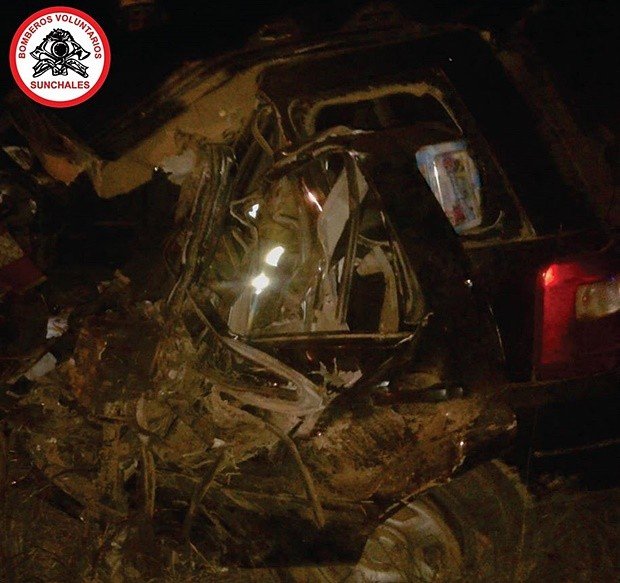 Una de las tomas difundidas por los Bomberos, que han actuado en el accidente esta madrugada.