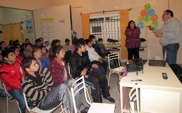 Un momento de la charla ofrecida en el Núcleo Rural.