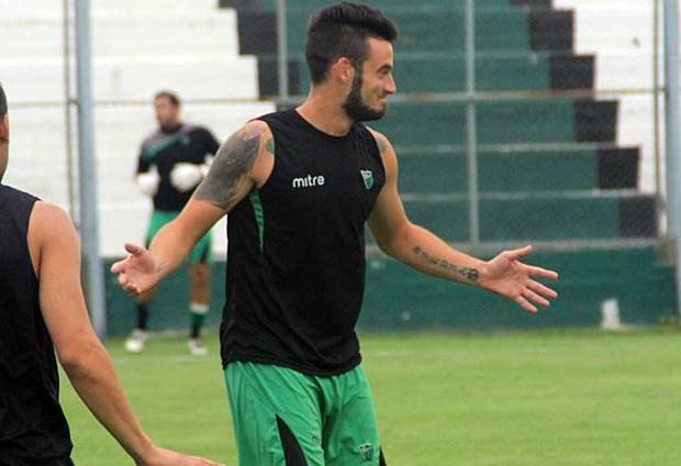 Molina, con la camiseta de San Juan (Foto: El Zonda).