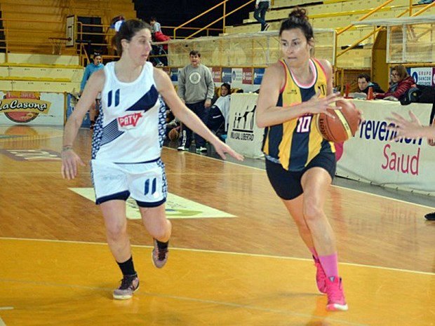 Las Tigresas no pudieron con la BH (Foto: Prensa Libertad).