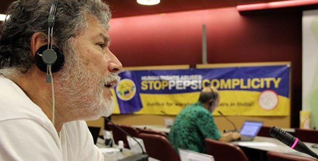 Héctor Ponce, en la disertación en la Uita.