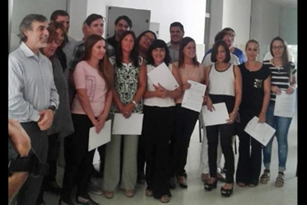 Parte de los beneficiarios de los cargos otorgados hoy (Foto: Facebook).