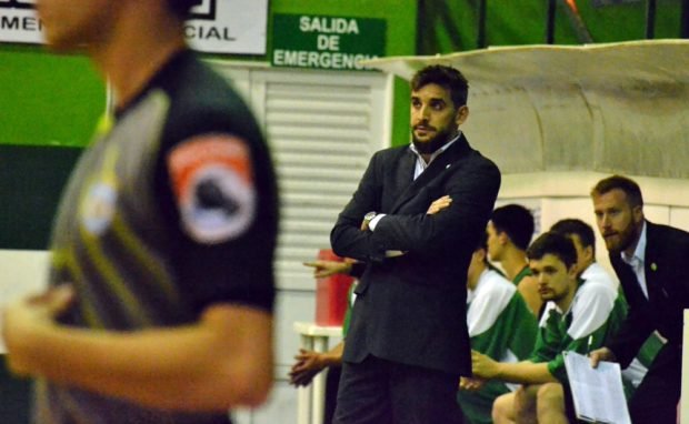 Martín Méndez, entrenador de Unión.