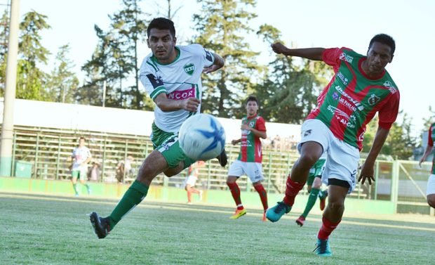 Salvatierra, el goleador atraviesa una racha adversa pero igualmente es uno de los máximos artilleros de la competencia.